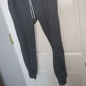 Calvin Klein sweatpants size S 14$